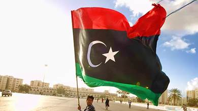 ​عودة الملكية إلى ليبيا... ماذا تعني التحركات الأخيرة للأمير محمد السنوسي؟